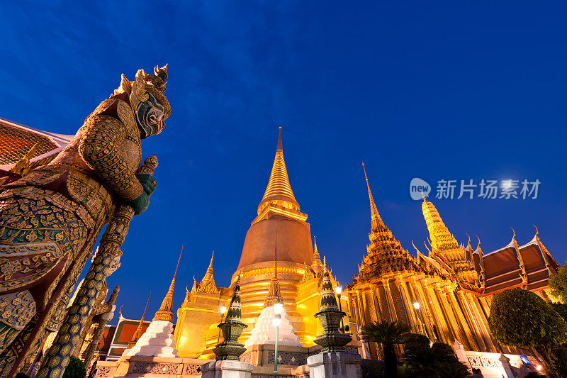 窟Phra Kaew